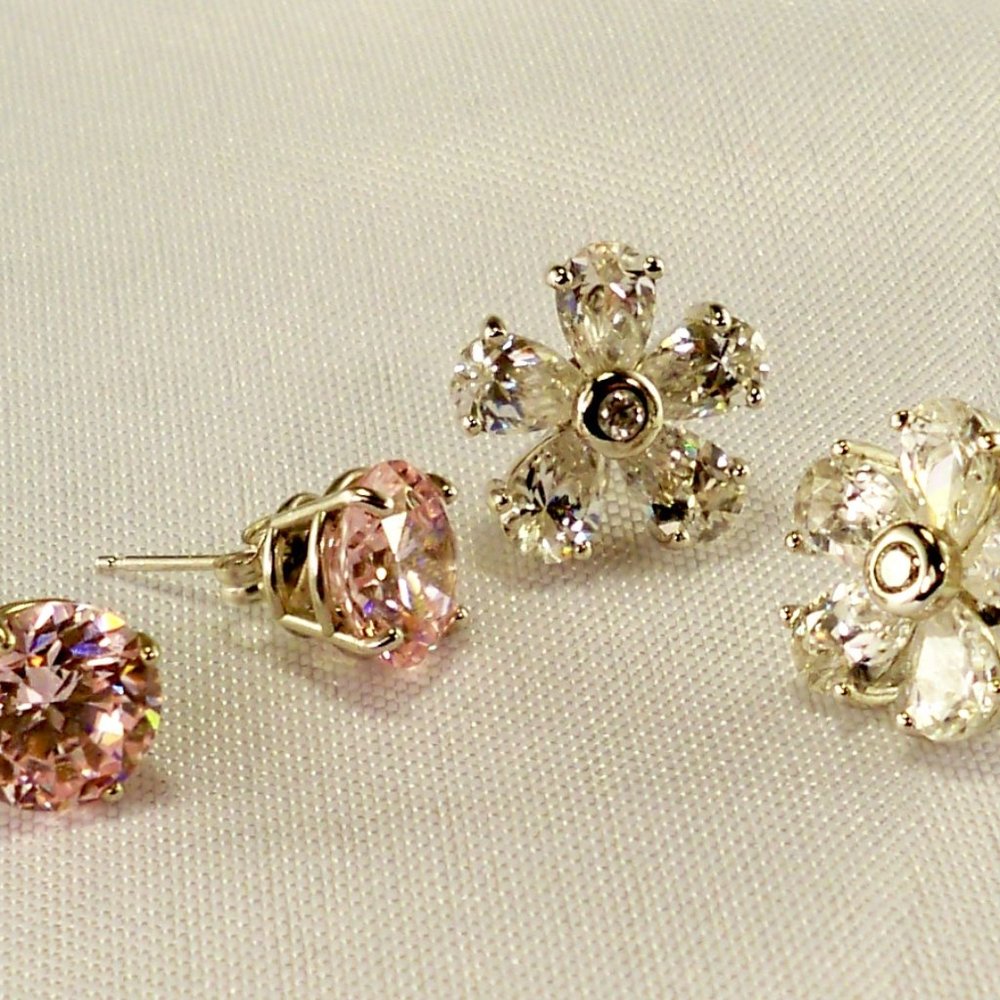 NEW Round Cut Pink & Flower Cubic Zirconia Silver DESIGNER Earrings